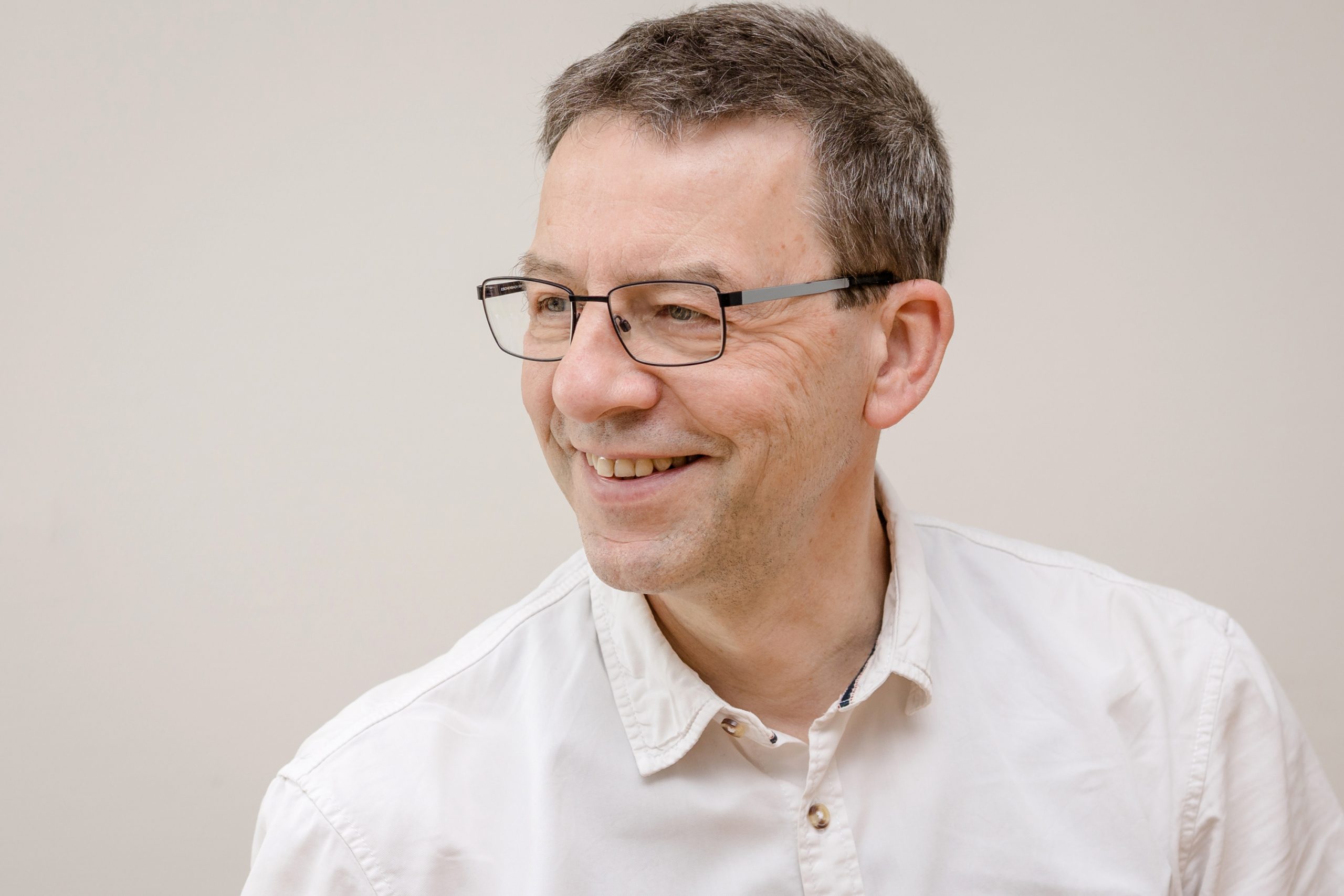 Dr. Gerdt Hübner